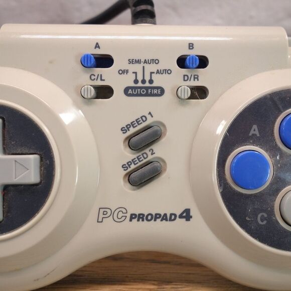 Interact Game Products PC Propad 4 SV-231 Video Game Controller - Picture 3 of 7